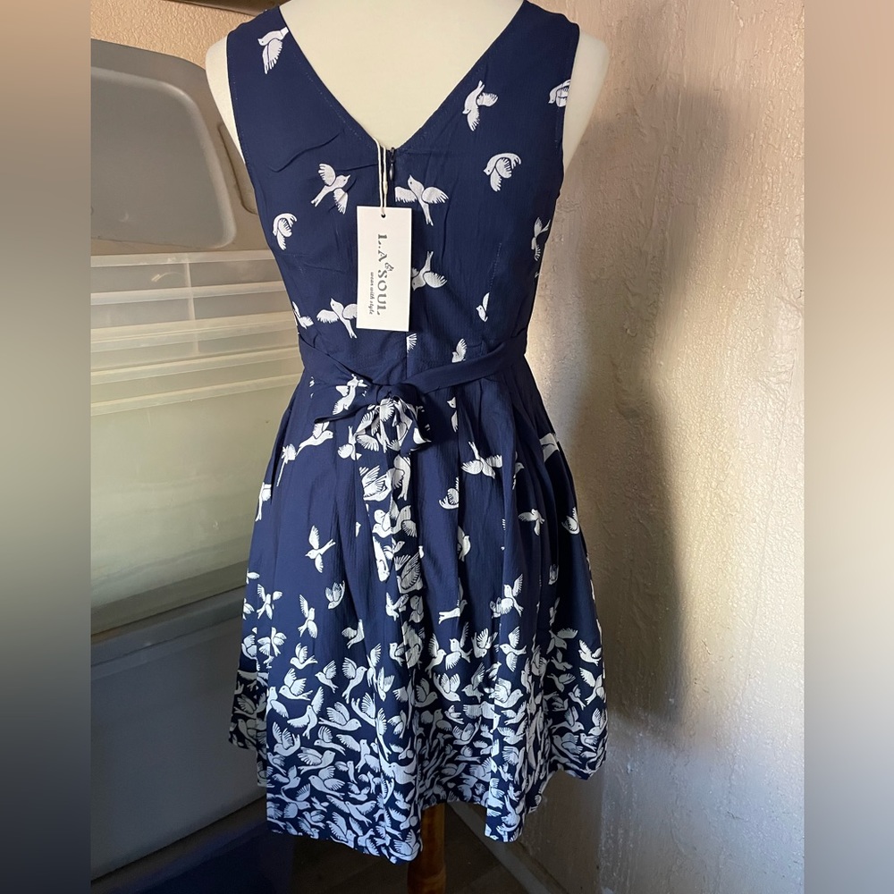 Bird Print Dress - Picture 5 of 7